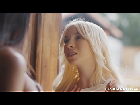 ❤️ A rapariga chega a casa alguns meses depois e acaba por comer a rata da sua madrasta ❤️ Porno vídeo em pt.pornogroupp.ru ❌️