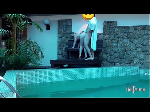 ❤️ Chefe convida criada para a piscina, mas não conseguiu resistir a um ❤️ Porno vídeo em pt.pornogroupp.ru ❌️